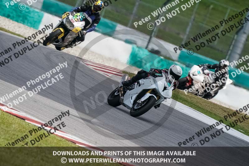 Sepang;event digital images;motorbikes;no limits;peter wileman photography;trackday;trackday digital images
